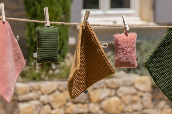 Verso lavette lavable noisette – côté texturé