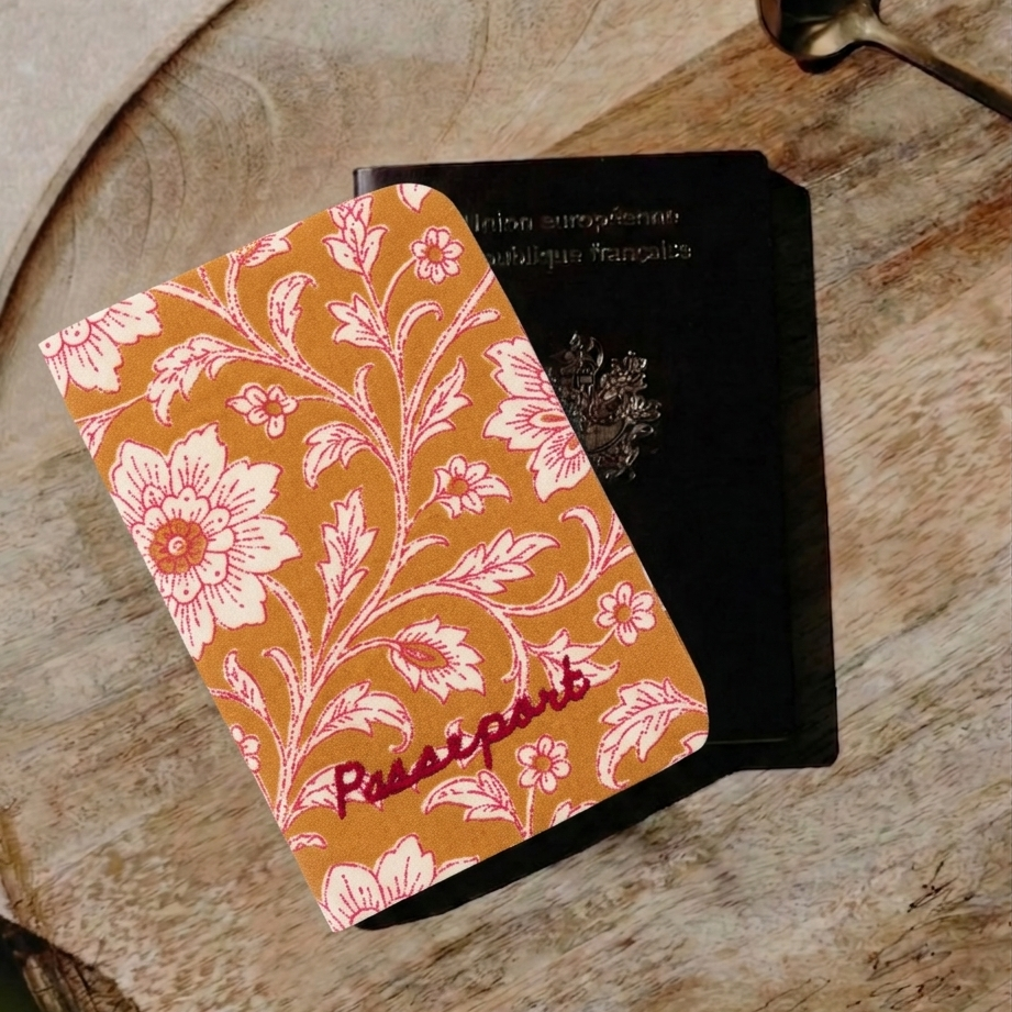 Lifestyle protège-passeport fleurs indiennes - Poule House