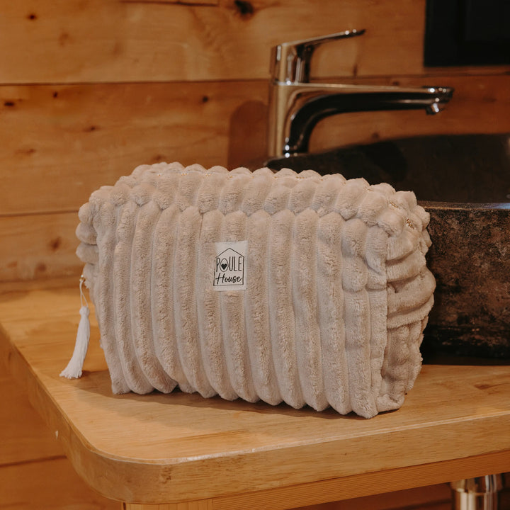 Lifestyle grande trousse de toilette minky matelassé Louise galet - Poule House