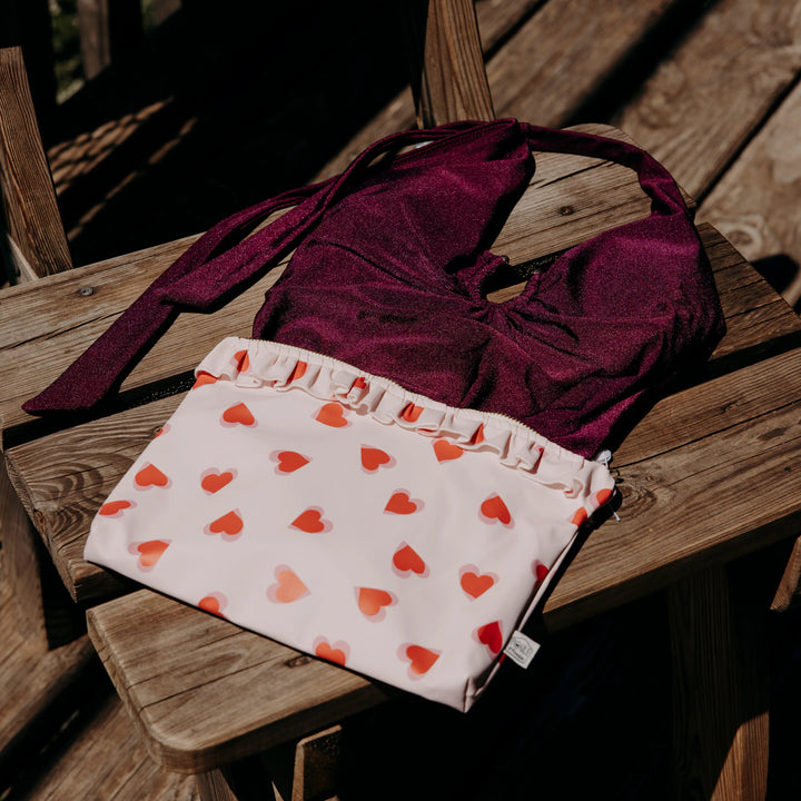 Lifestyle pochette de voyage zippée imperméable Baby Selena - cœurs roses- Poule House