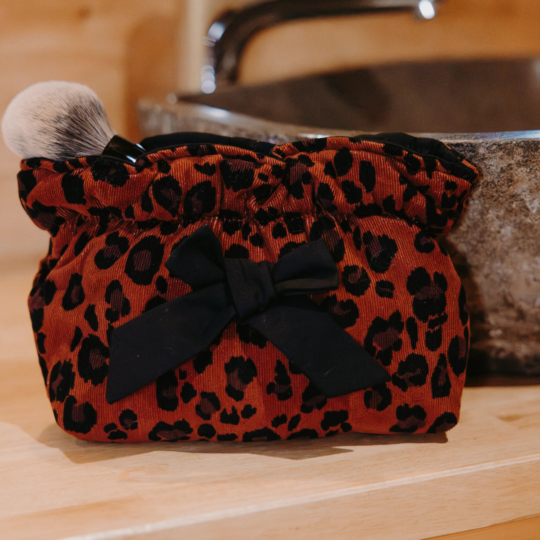Lifestyle trousse maquillage velours à nœud mille raies léopard - Poule House