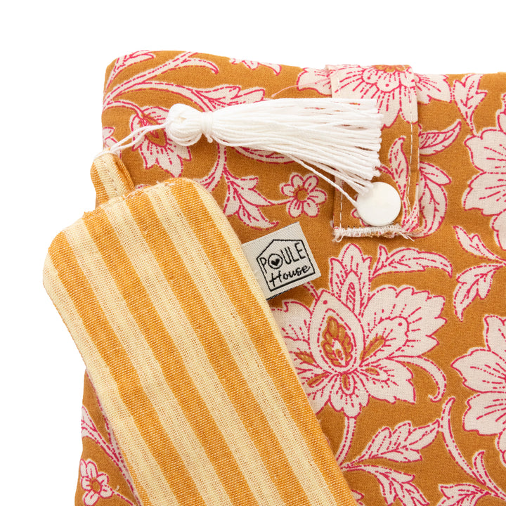 Détail pochette à livre de poche + marque-page - Poule House