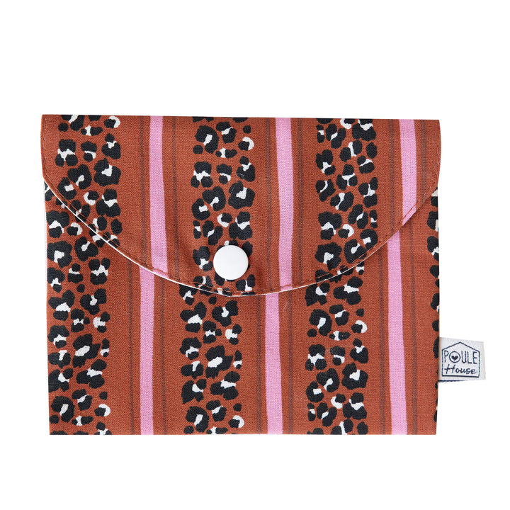 Pochette à savon imperméable léopard rayé toffee fermée – Poule House
