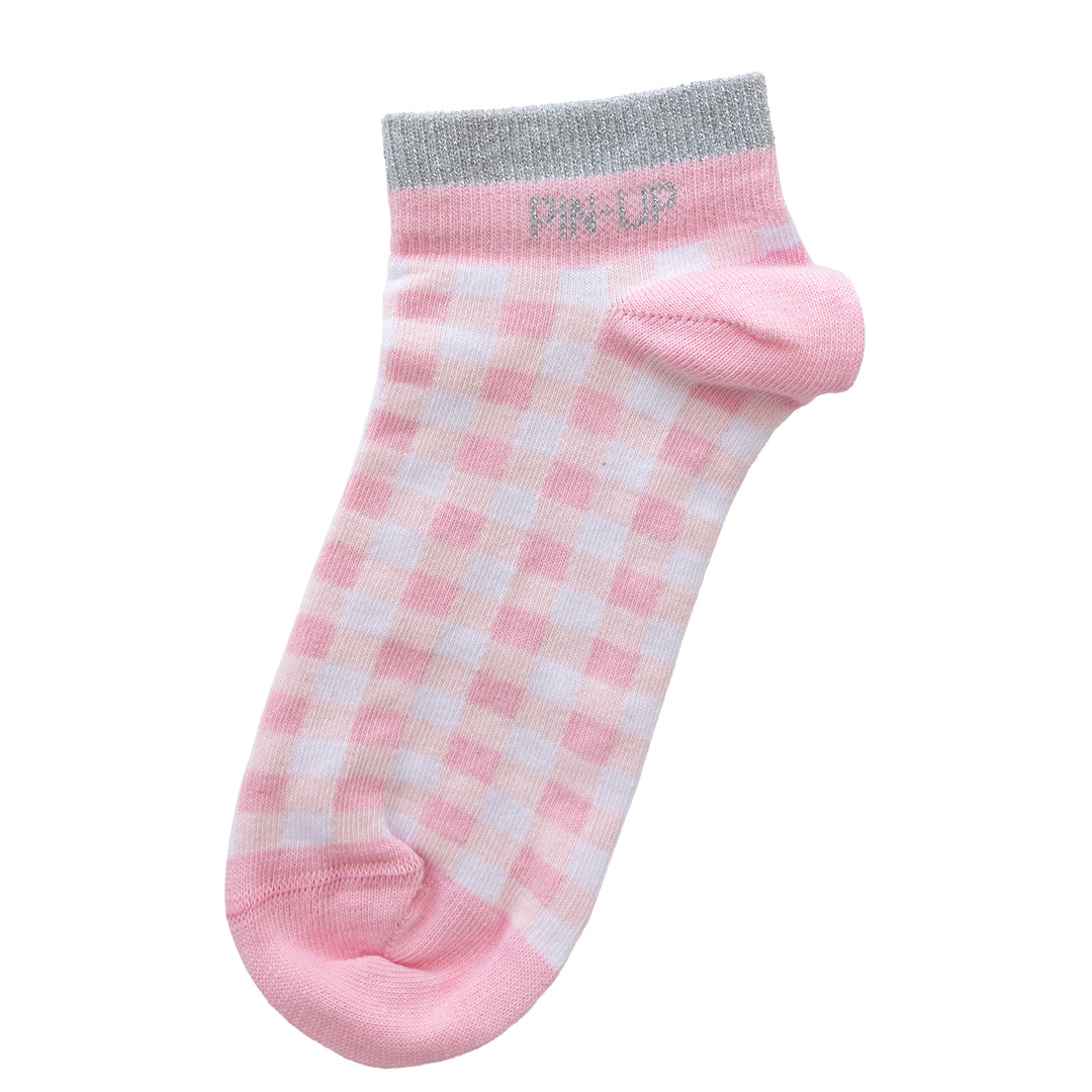 Chaussettes sneakers féminines avec mot "PIN-UP"