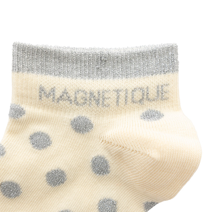 Chaussettes sneakers pois gris à message argenté