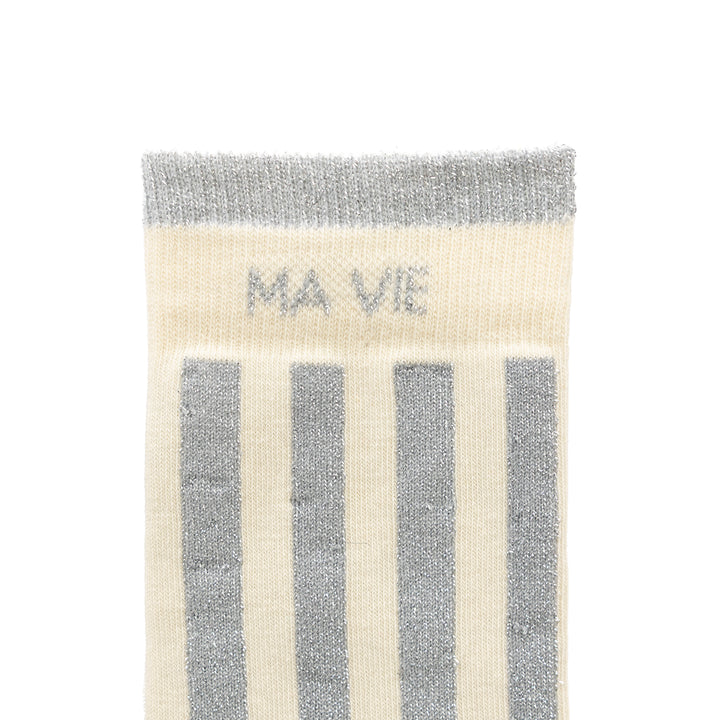 Chaussettes hautes rayures grises à message argenté