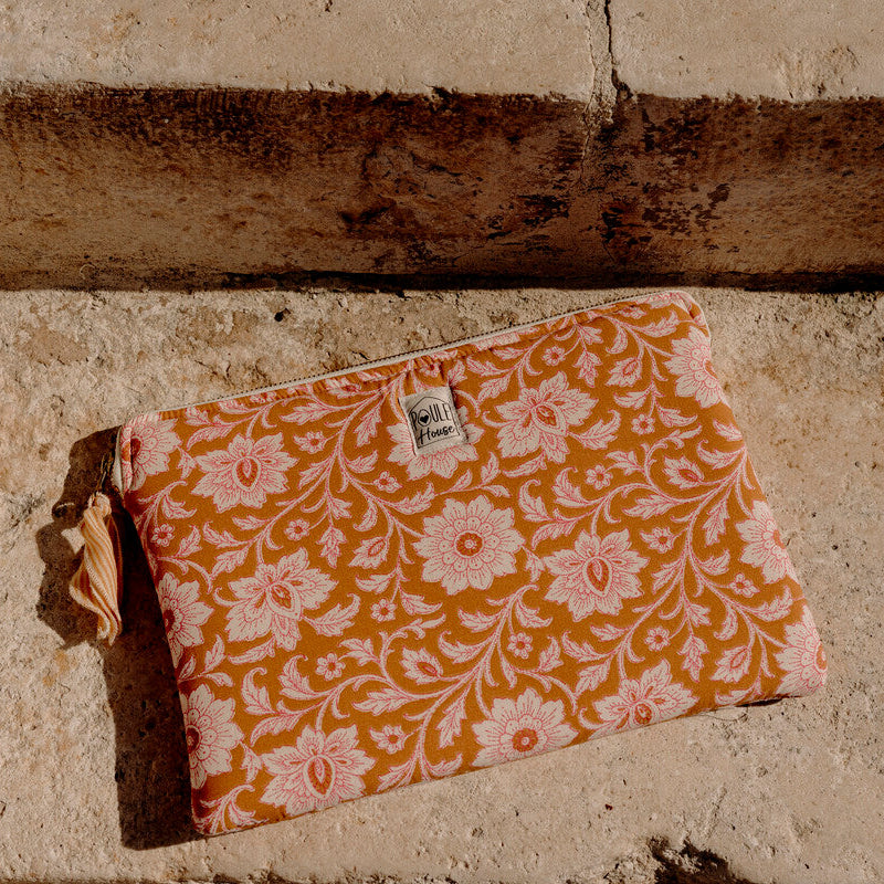 Lifestyle pochette tablette fleurs indiennes Taille M - Poule House