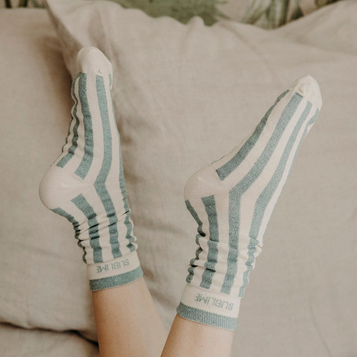 Chaussettes hautes fantaisie lurex "SUBLIME" – rayées vert de gris