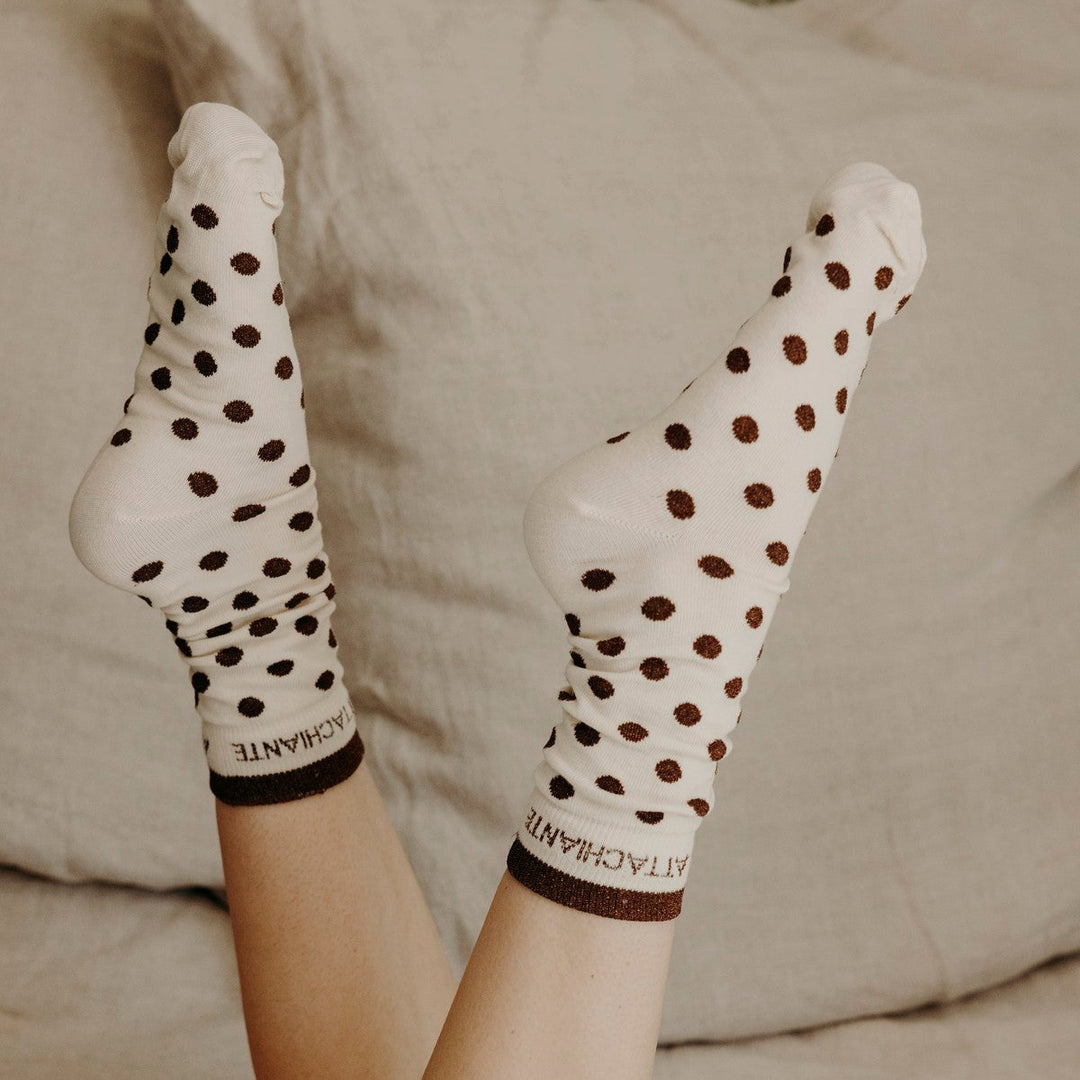 Chaussettes hautes fantaisie lurex "ATTACHIANTE" – pois chocolat