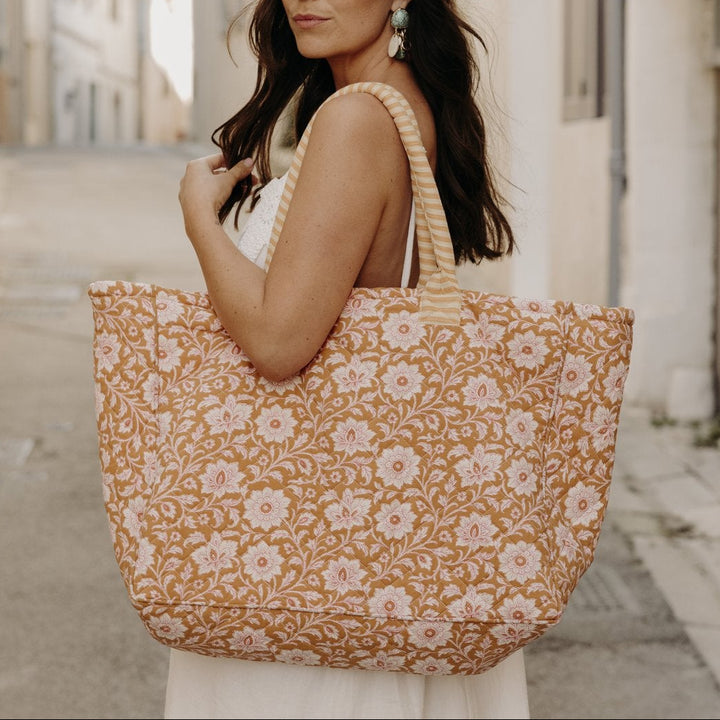 Grand sac cabas matelassé - fleurs indiennes / rayé lemon mangue | Poule House