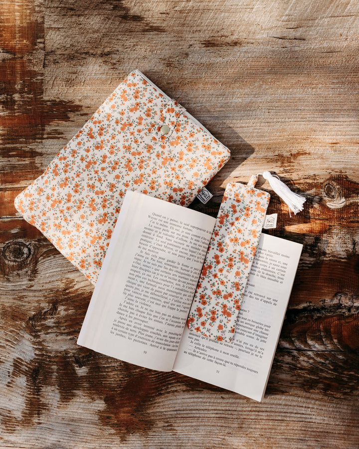 Lifestyle pochette à livre de poche + marque-page liberty - Poule House