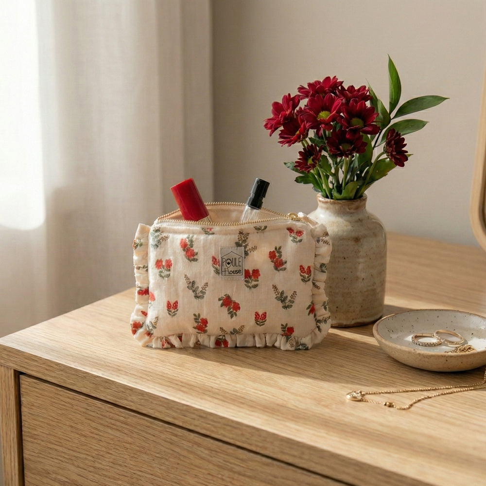 Baby Lola : Mini pochette froufrou - fleurs rouges