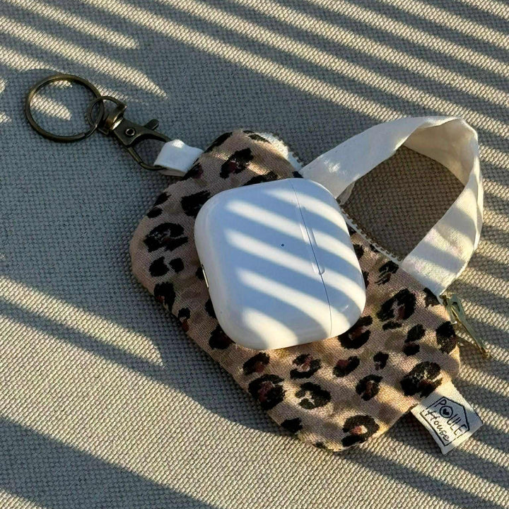 étui pour écouteurs léopard