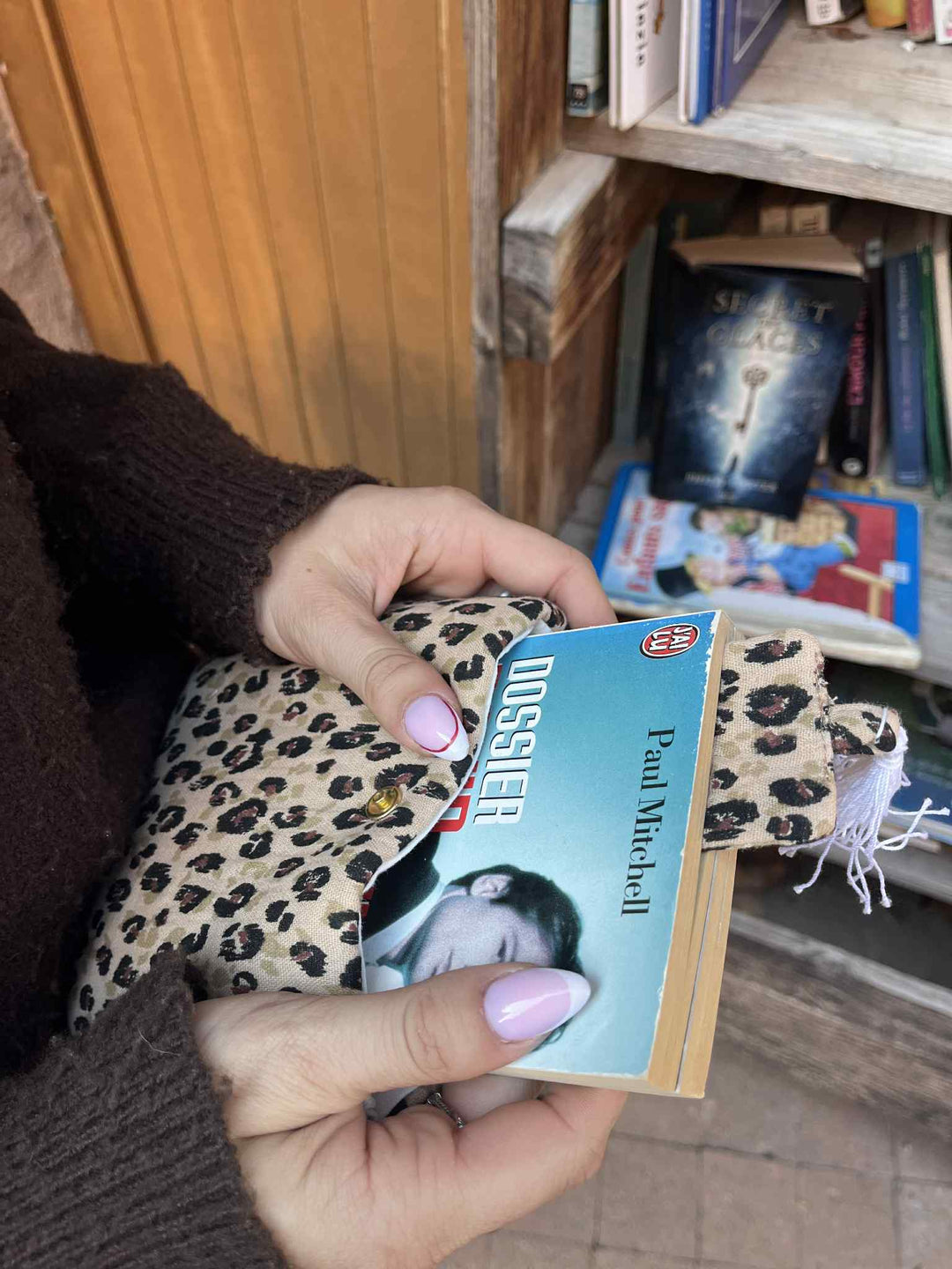 Pochette à livre de poche + marque-page - léopard