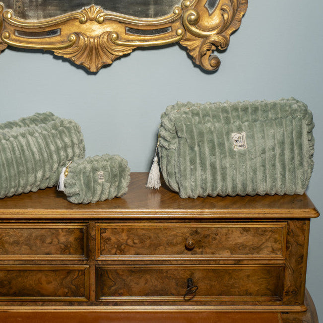 Louise : Grande trousse de toilette minky matelassé - sauge