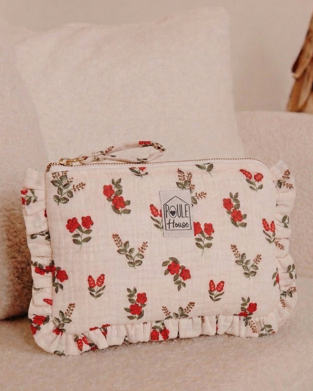 Lifestyle pochette froufrou Lola fleurs rouges - Poule House