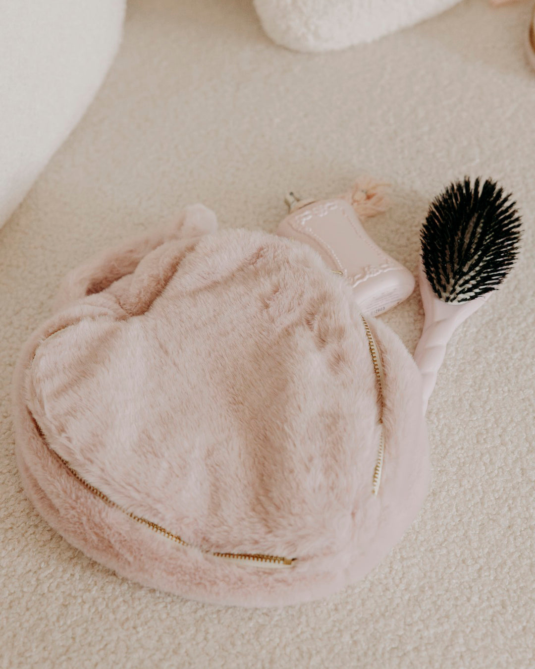 Lifestyle vanity cœur fausse fourrure Valentina angora pétale - Poule House